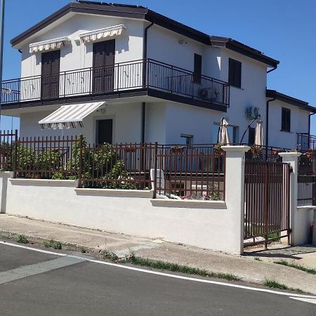 Alba De Mar B&B Roseto Capo Spulico Exterior foto